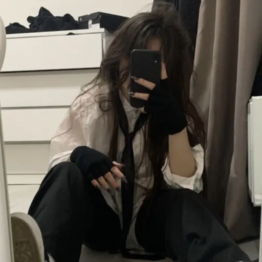 creator Scarlettvows's avatar