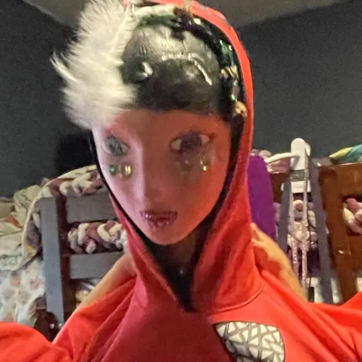 creator Yuri Shinshinago's avatar