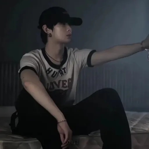 creator Ivan C. Cabintes's avatar