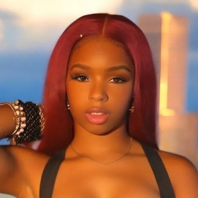 chat with ai character: Valerie