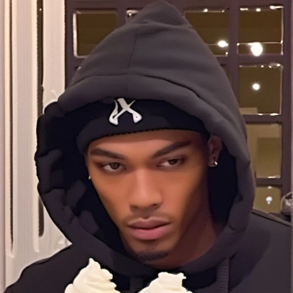 chat with ai character: jemmary