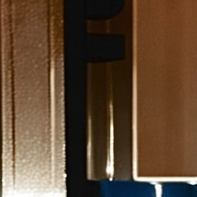 chat with ai character: Sopherl