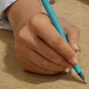 chat with ai character: SATS