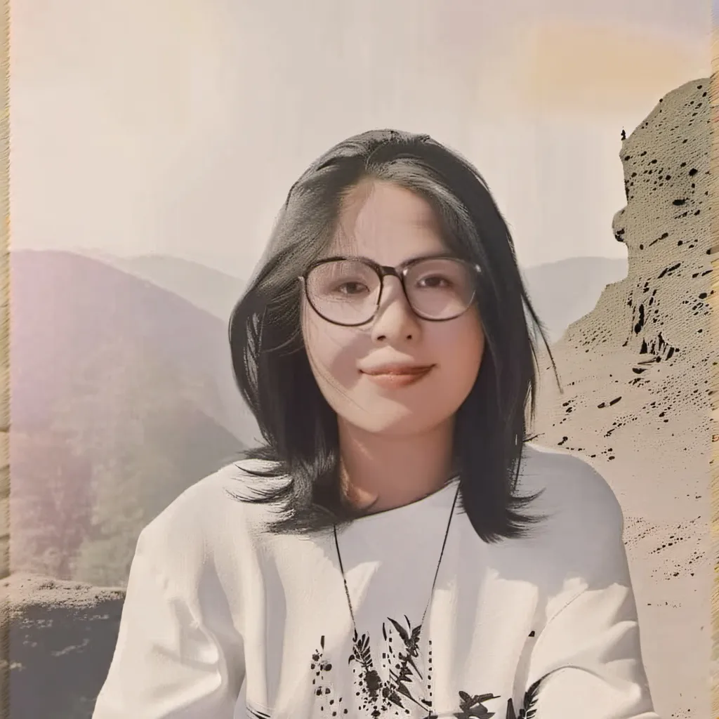 chat with ai character: Emily 