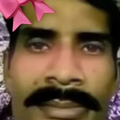 chat with ai character: Coquette Amir 