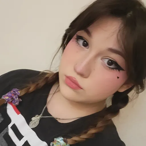 creator nicole.is.lost's avatar