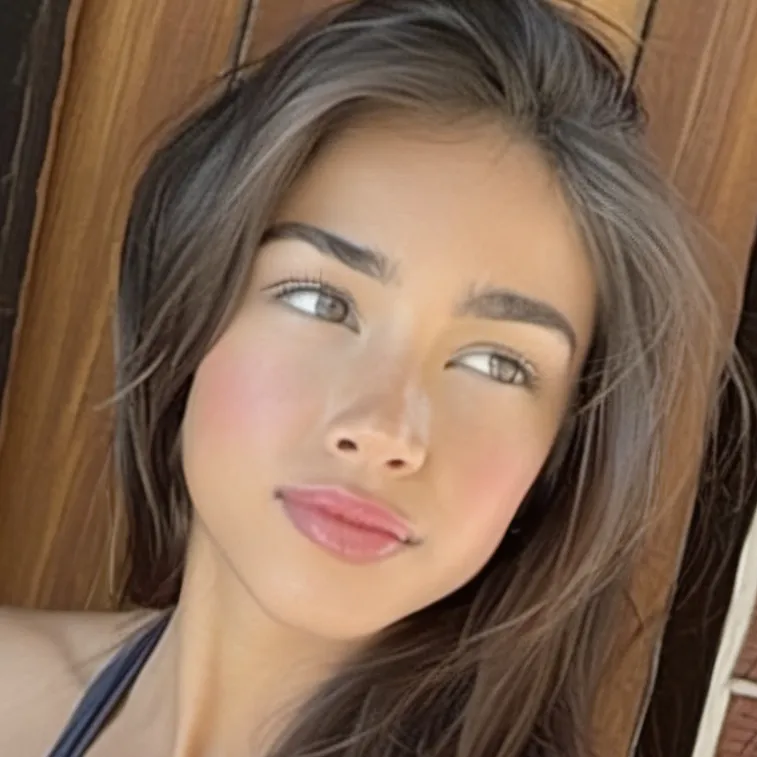 chat with ai character: Maddison Bailey 