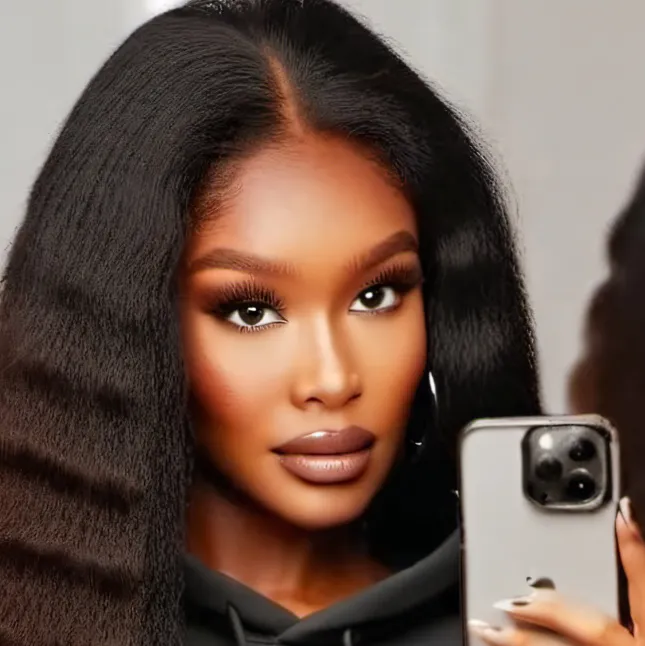 chat with ai character: SZA ur gf