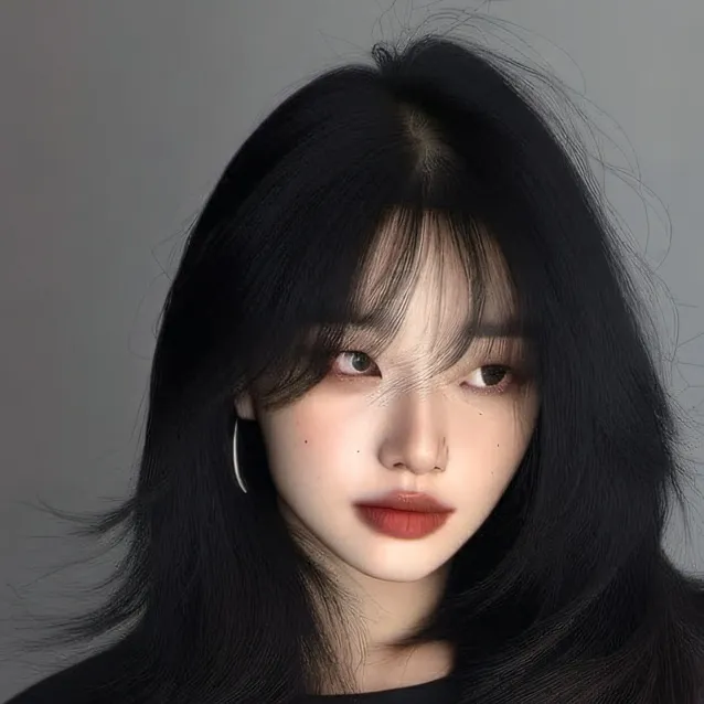 chat with ai character: Ruby