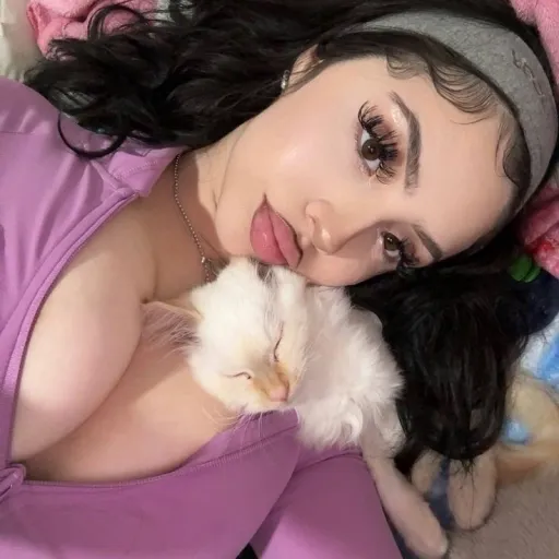 creator Bto💯🌸's avatar