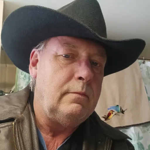 creator Kirkman's avatar