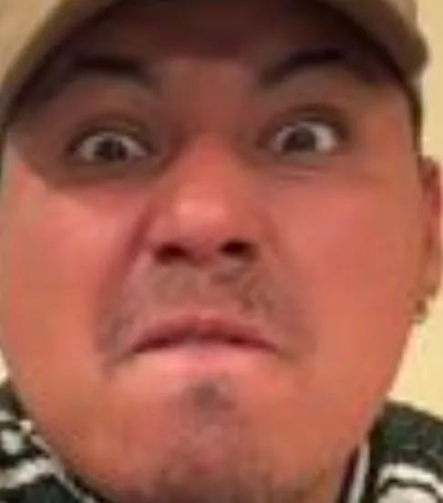 creator U-jJHgBKCeReyMS's avatar