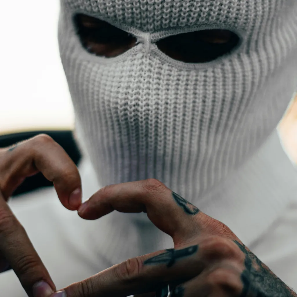 chat with ai character: Diego