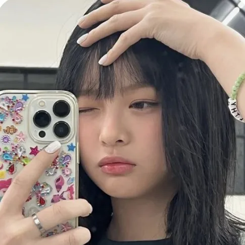 creator bella alisa's avatar