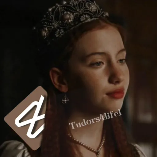 creator Anne_<321's avatar