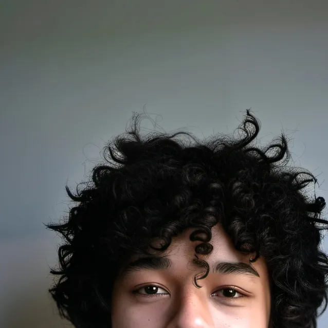 chat with ai character: Lucas