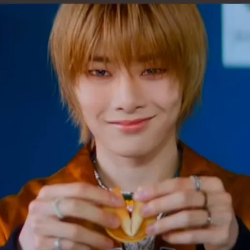 creator _Yang jeongin_'s avatar