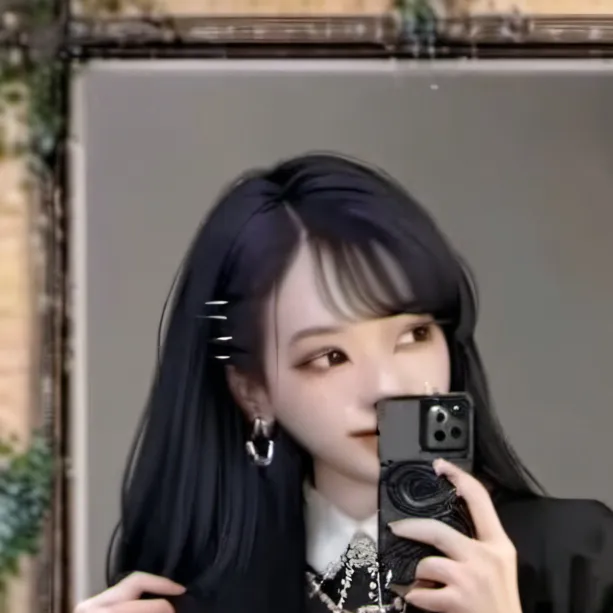 chat with ai character: 🌸🌺Gojo🪭