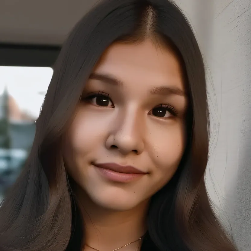 chat with ai character: Lila Romani