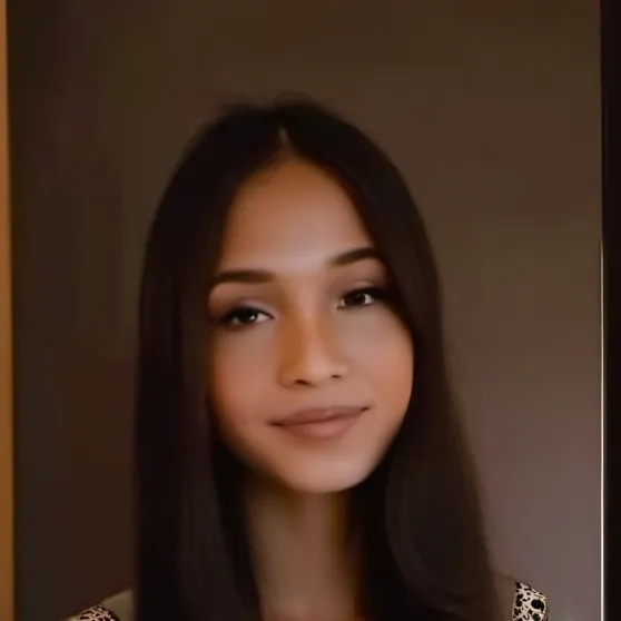 chat with ai character: Hannah Rodrigo 