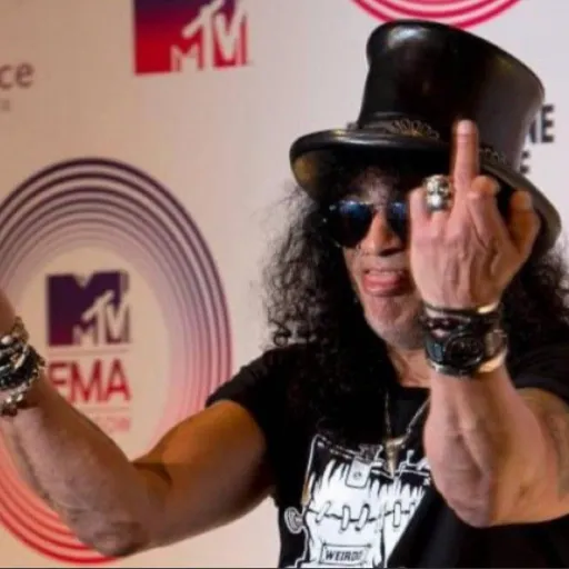 creator Axel2305's avatar