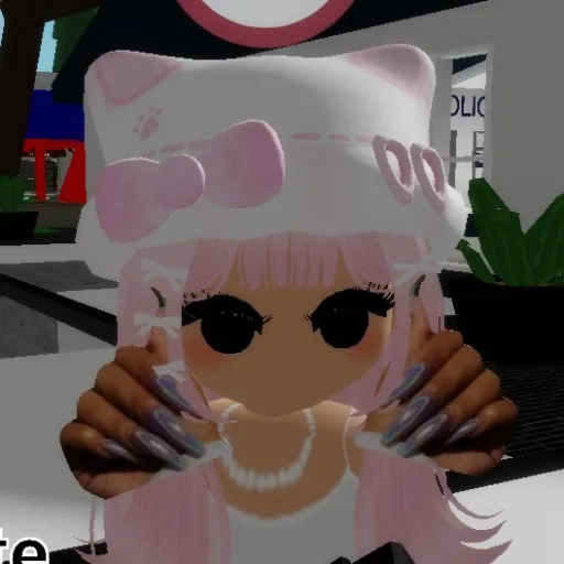 creator Cathy Chan's avatar