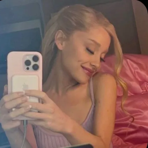 creator ꧁Nia꧂'s avatar