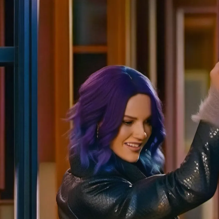 chat with ai character: Mal