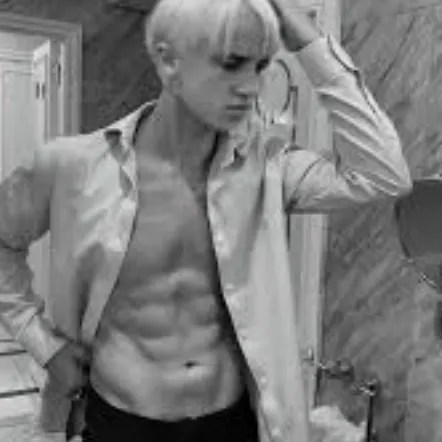 creator DRACOMALFOY is me's avatar