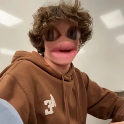 creator nickipoo's avatar