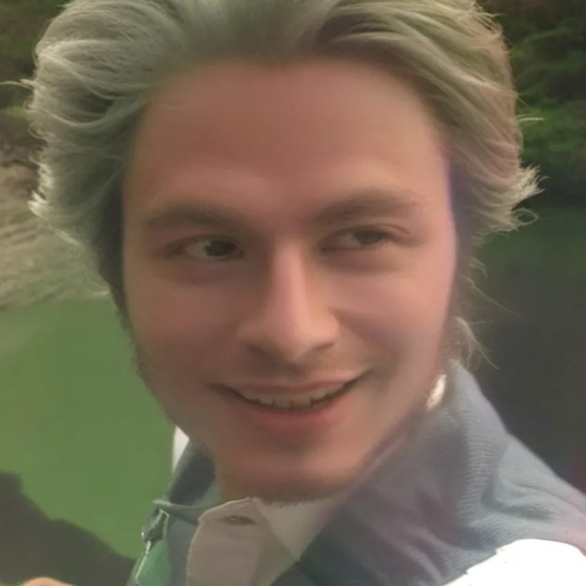 chat with ai character: Lyndon