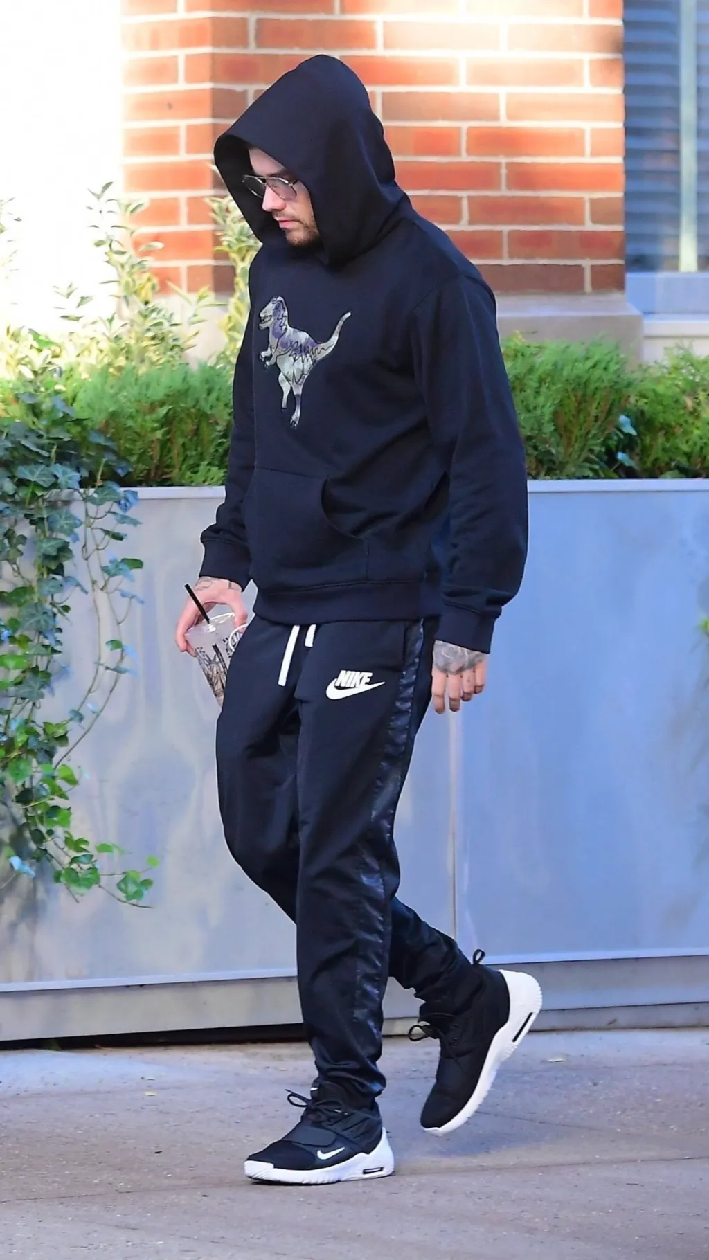 Talkie AI - Chat with liam payne! 