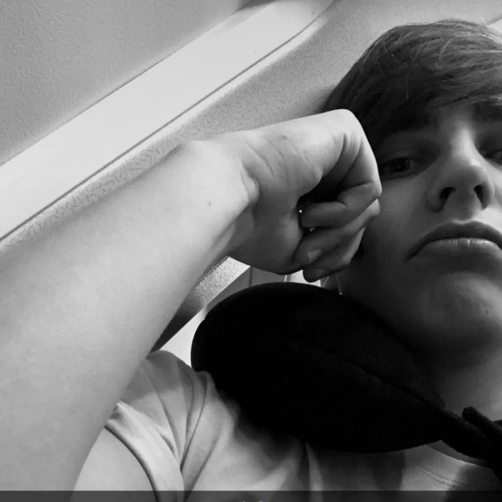 chat with ai character: traphouse snaps! 