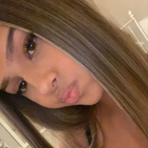 creator Eslin🌺's avatar