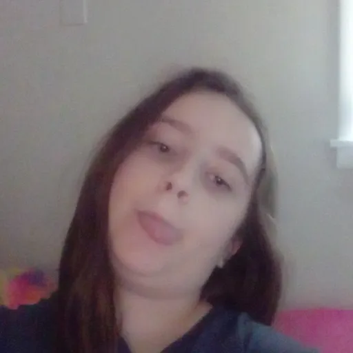 creator coco_12345979's avatar