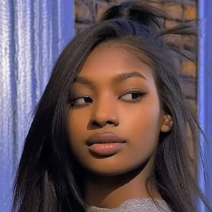 chat with ai character: Aaliyah 