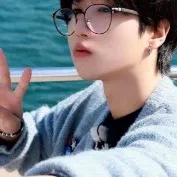 chat with ai character: Han