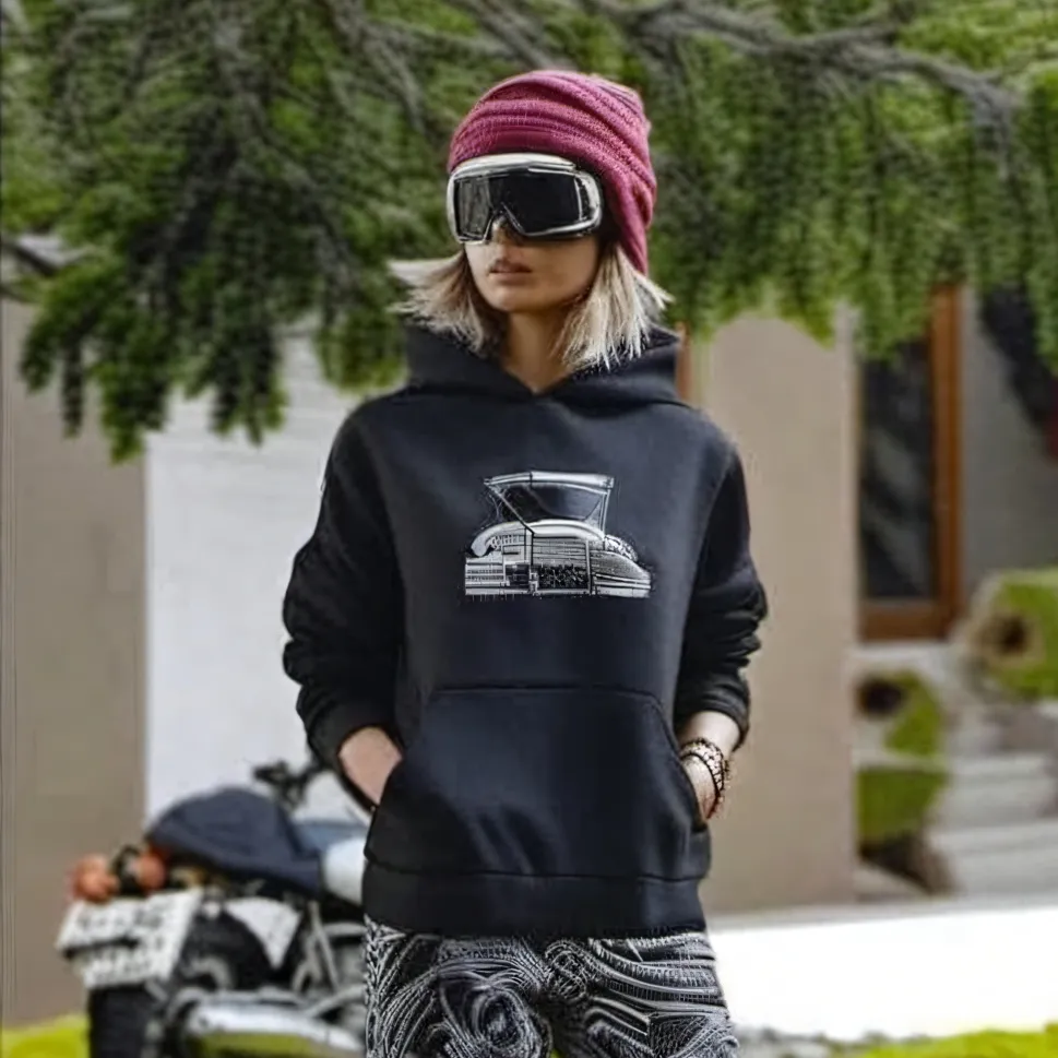 chat with ai character: crystal