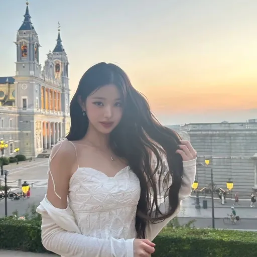 creator 🌸•{Samarah}•🌸's avatar