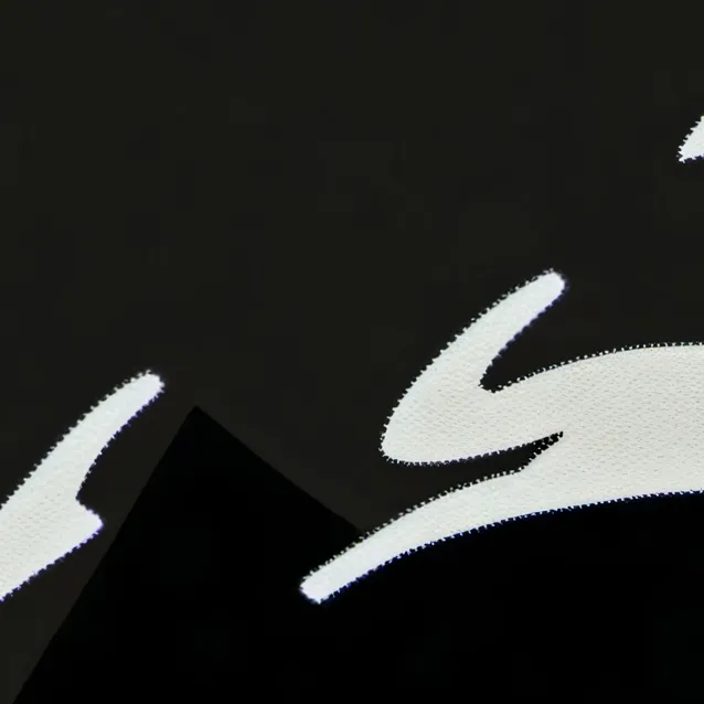 chat with ai character: Edward