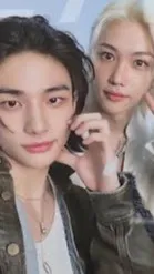 ai character: HYUNLIX (parents) background