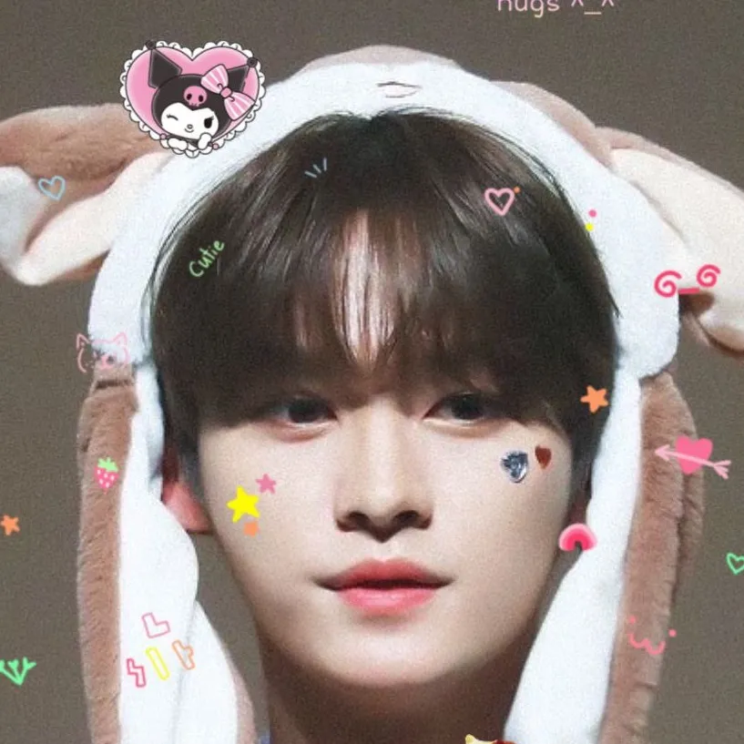 chat with ai character: Lee know💐