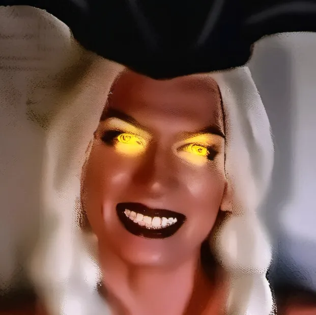 chat with ai character: Phoenix (CrazyCae)