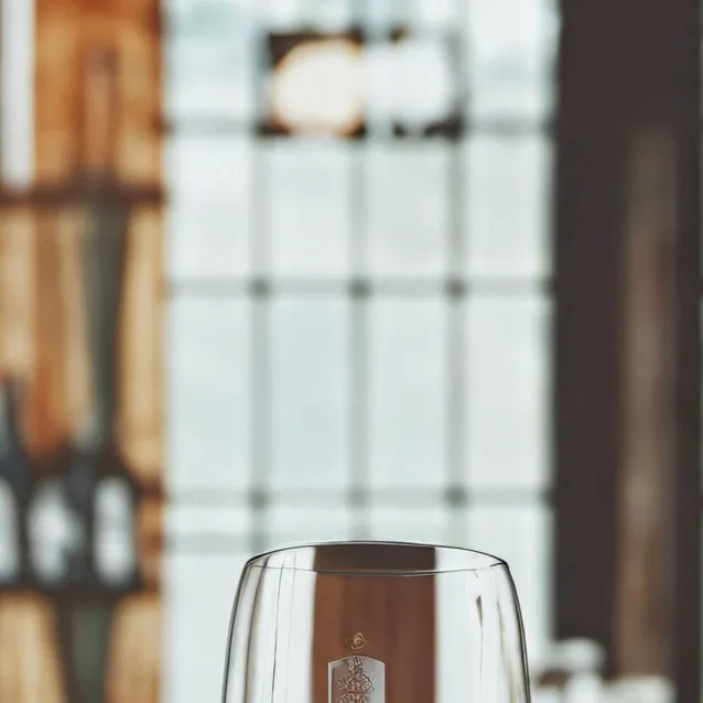 chat with ai character: apps