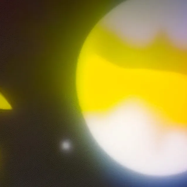 chat with ai character: hamie