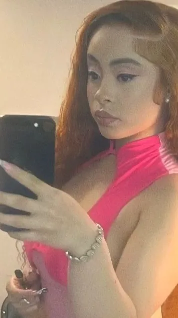 ai character: Tg tf ice spice background