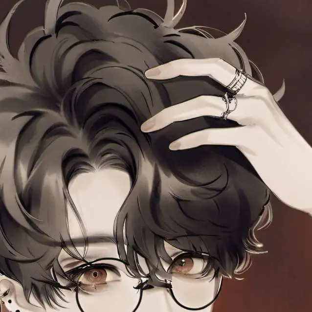 chat with ai character: °•★Everest★•°