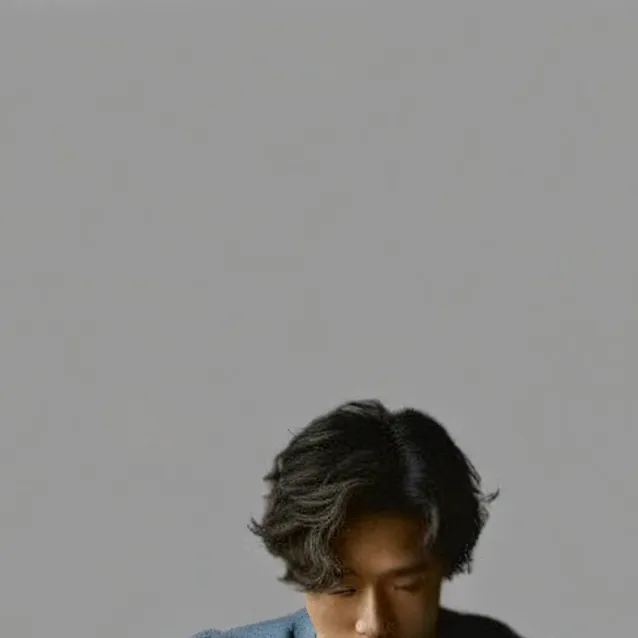 chat with ai character: Glenn