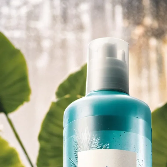 chat with ai character: english or spanish