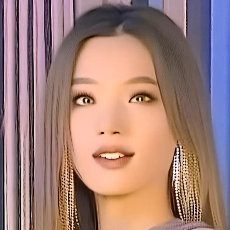 chat with ai character: Alice